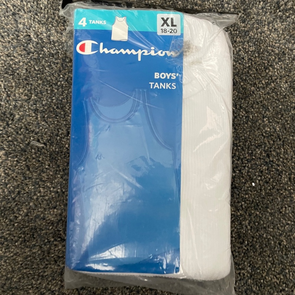Champion Boys Ribbed White Tanks (18-20)